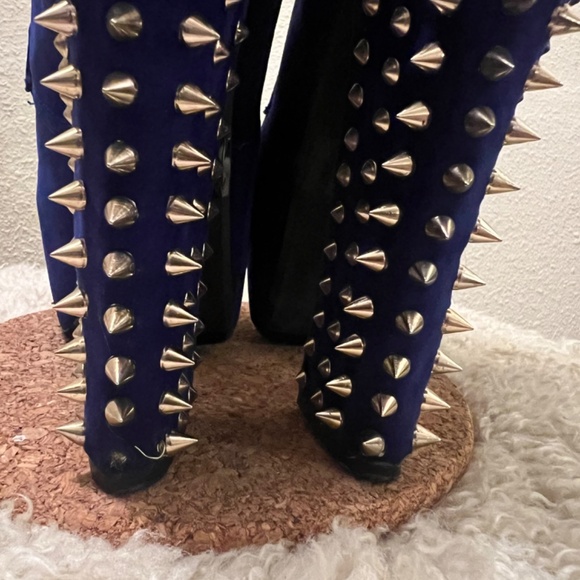 Blue Faux Suede, Platform, Spiked Chunk Heel, Lace-up, Gaga, Ankle Boots - Picture 11 of 12